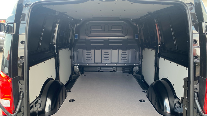 Mercedes-Benz Vito L2 Diesel Rwd 116CDI Select Van 9G-Tronic - Image 18